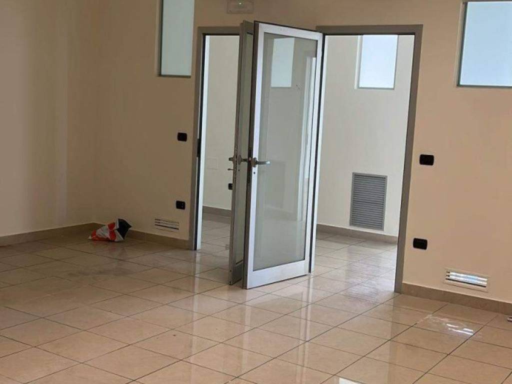 Immobile a San nicola la strada - Foto 4
