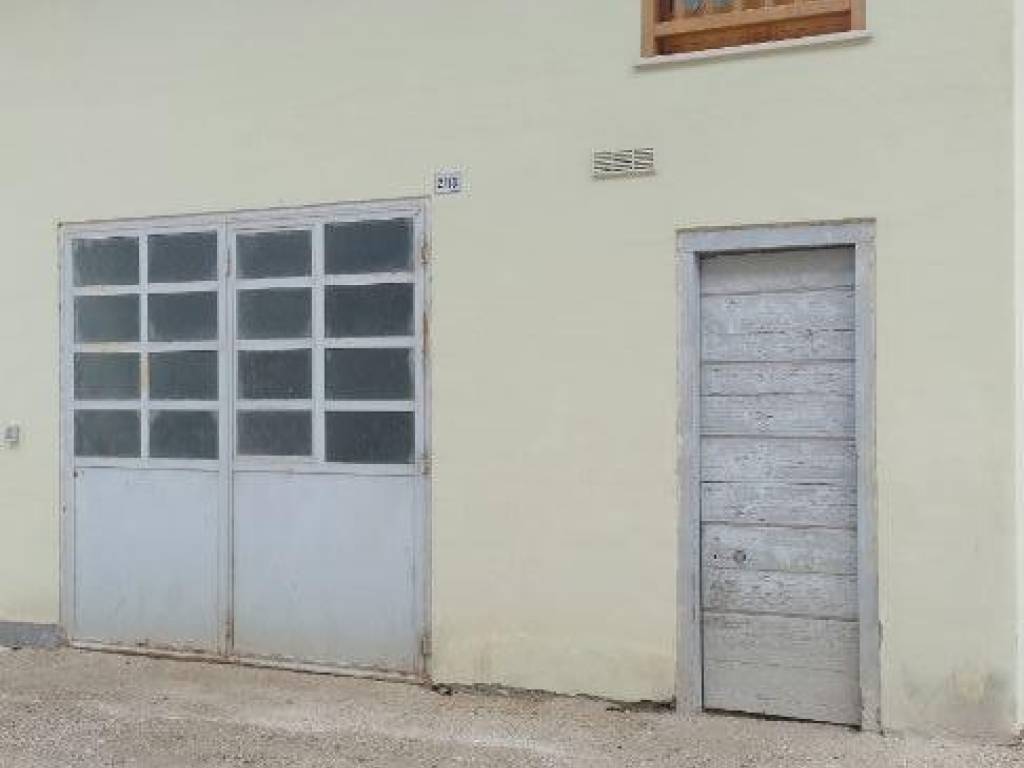 Box / garage a Mezzolombardo in Via Damiano Chiesa - Foto 3