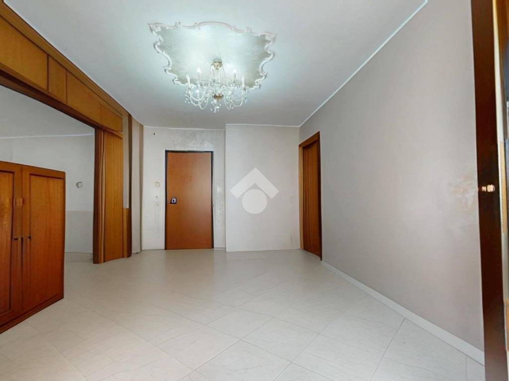 Appartamento a Francavilla fontana in Via Donato Mangia - Foto 4