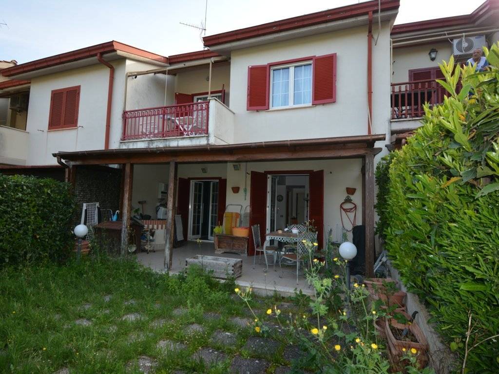 Appartamento a Monte porzio catone in Via Silio Italico, 39 - Foto 1