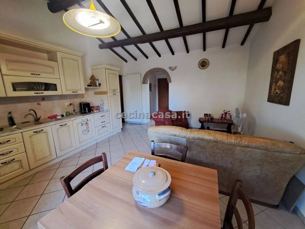 Appartamento a Cecina in Via Aurelia Sud - Foto 2