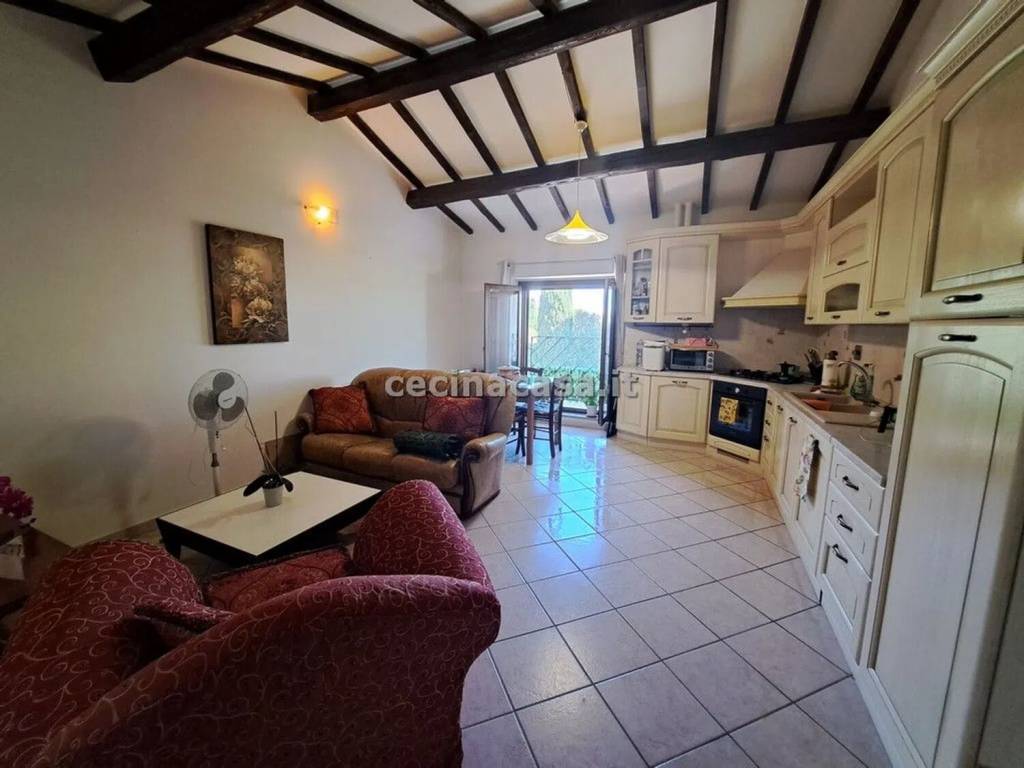 Appartamento a Cecina in Via Aurelia Sud - Foto 3