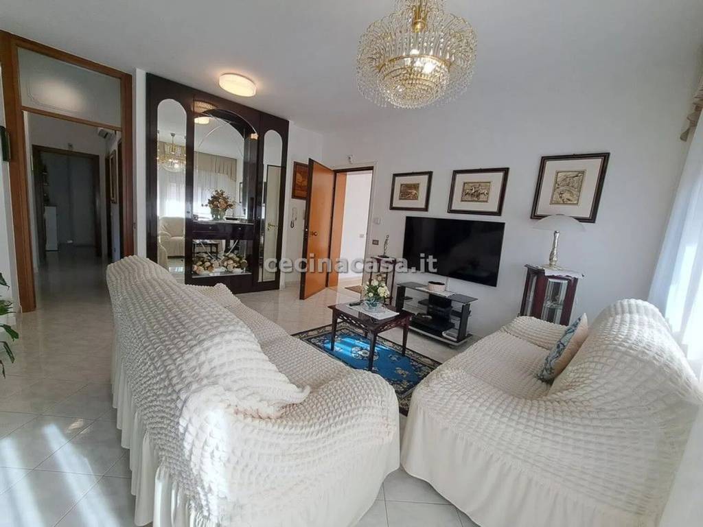 Appartamento a Cecina in Via Pier Paolo Pasolini - Foto 2