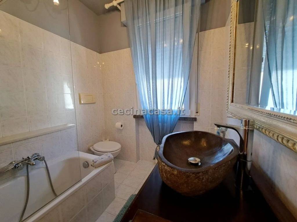 Appartamento a Cecina in Via Giovanni Falcone - Foto 5