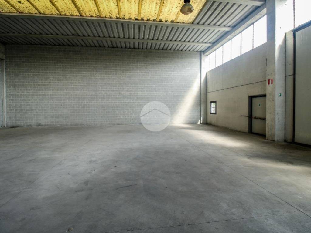 Immobile a Sant'angelo lodigiano in Via Jean Monnet - Foto 4
