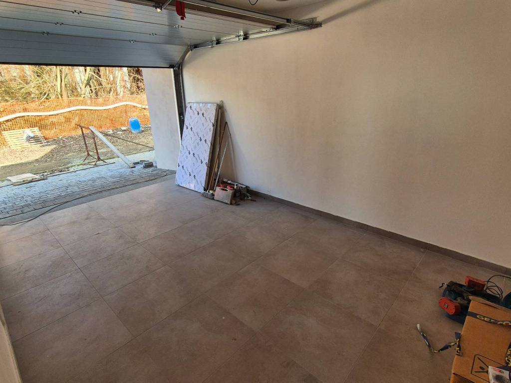 Villa a Sesto calende in Via Vittorio Tognoli - Foto 4