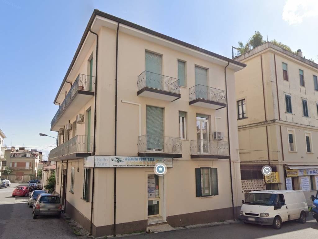 Appartamento a Lamezia terme in Via Antonio Anile, 14 - Foto 4