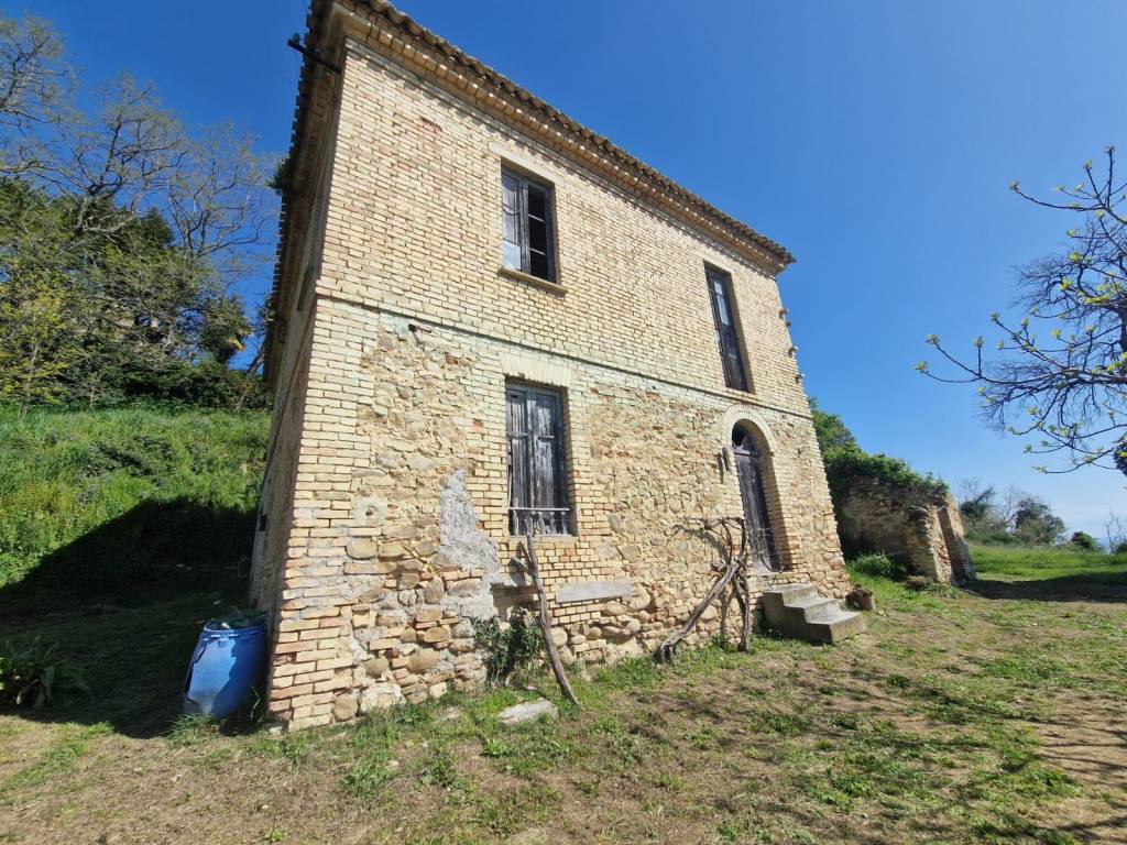 Rustico / casale a Colonnella in Via San Martino - Foto 4