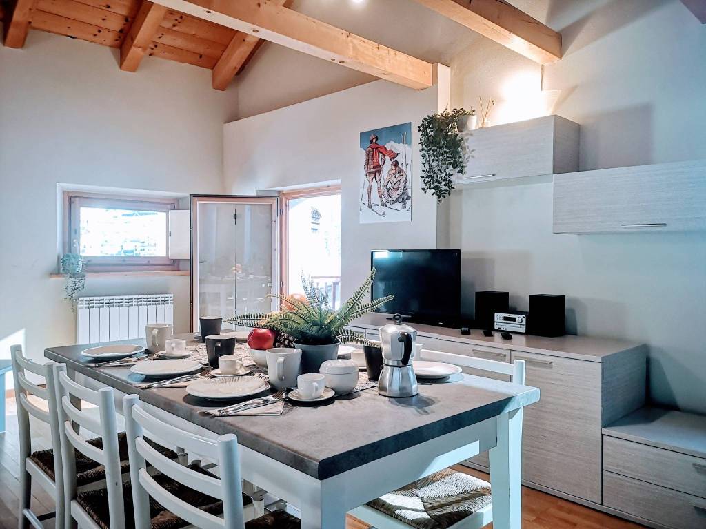 Appartamento a Perarolo di cadore in Piazza Roma, 19 - Foto 4