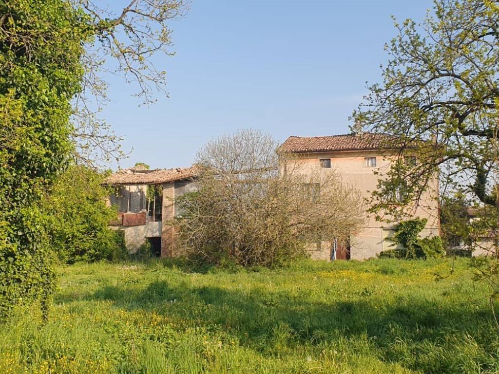 Rustico / casale a Piacenza in Via Antonio Botti, 84 - Foto 2