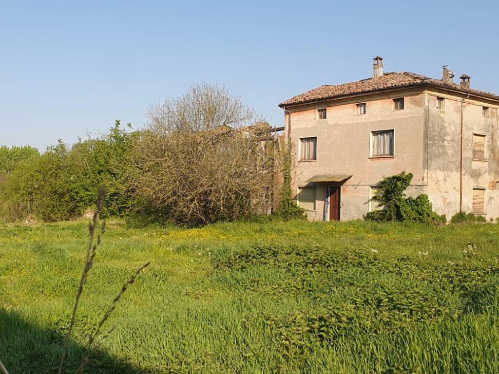 Rustico / casale a Piacenza in Via Antonio Botti, 84 - Foto 3