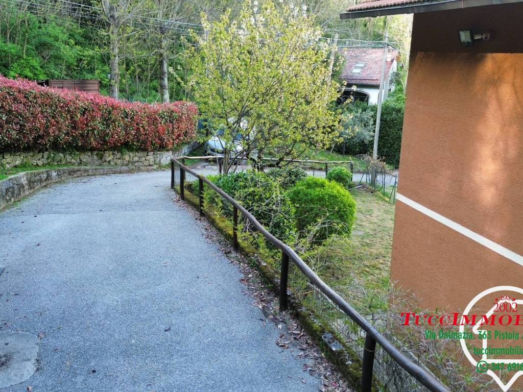 Appartamento a Pistoia in Via di Pieve a Cella Nuova - Foto 2