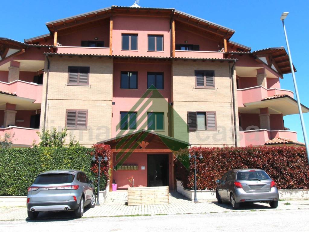 Appartamento a Montorio al vomano in Via Enzo Ferrari, 2 - Foto 2