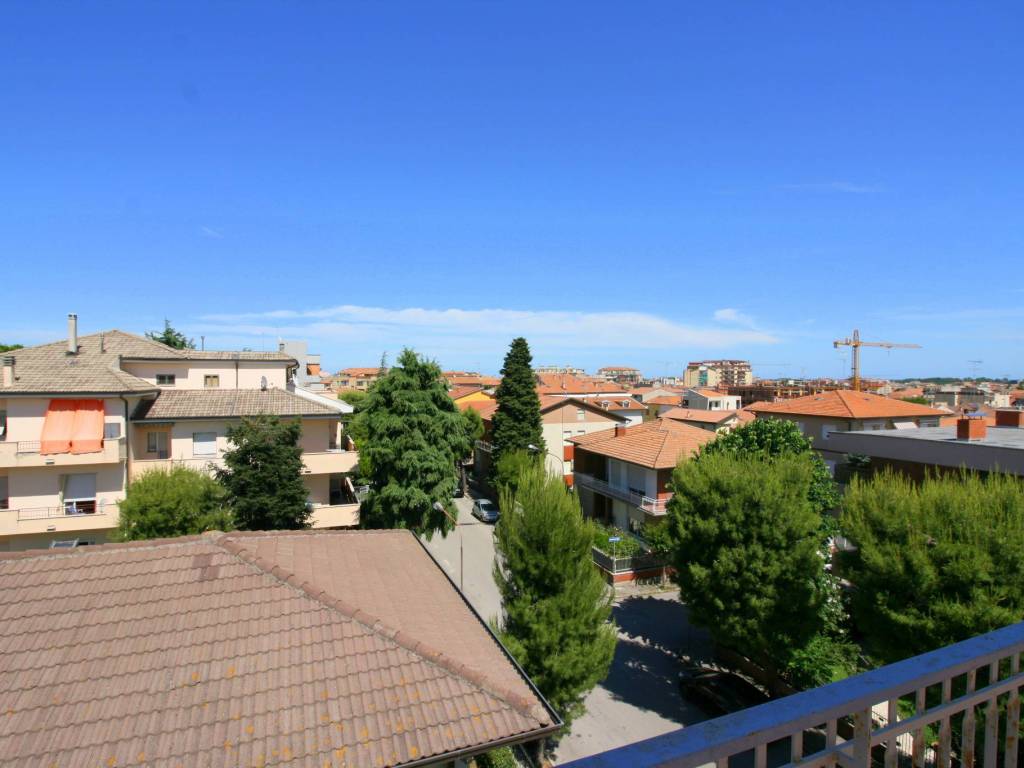 Attico / mansarda a Civitanova marche - Foto 2