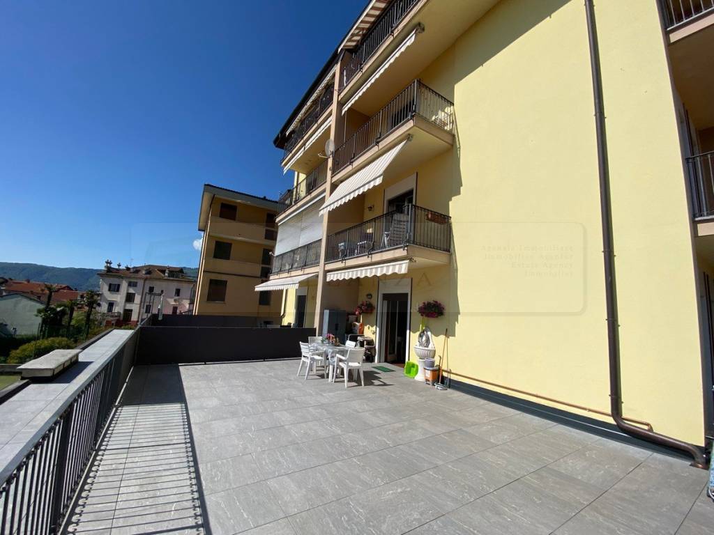 Appartamento a Verbania in Via Plana, 14 - Foto 3