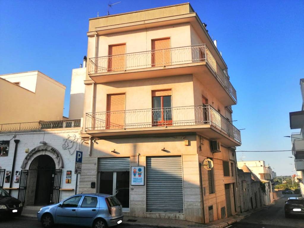 Appartamento a Alberobello in Via Camillo Benso di Cavour - Foto 2