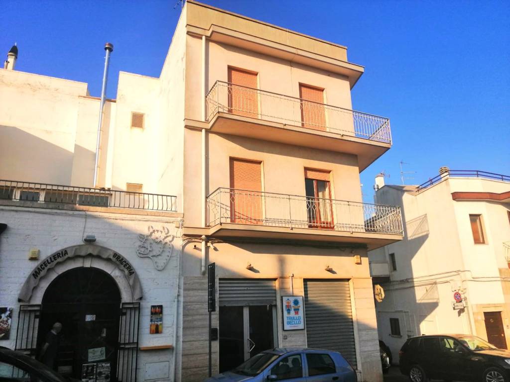Appartamento a Alberobello in Via Camillo Benso di Cavour - Foto 3