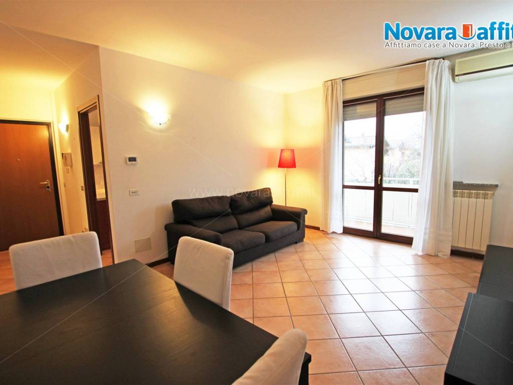 Appartamento a Novara in Via Amilcare Ponchielli - Foto 2
