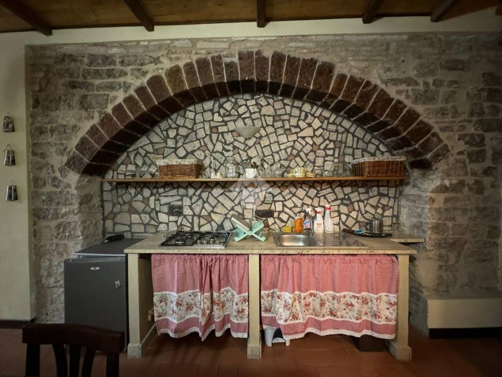 Casa indipendente a Spello in via Cavour - Foto 2