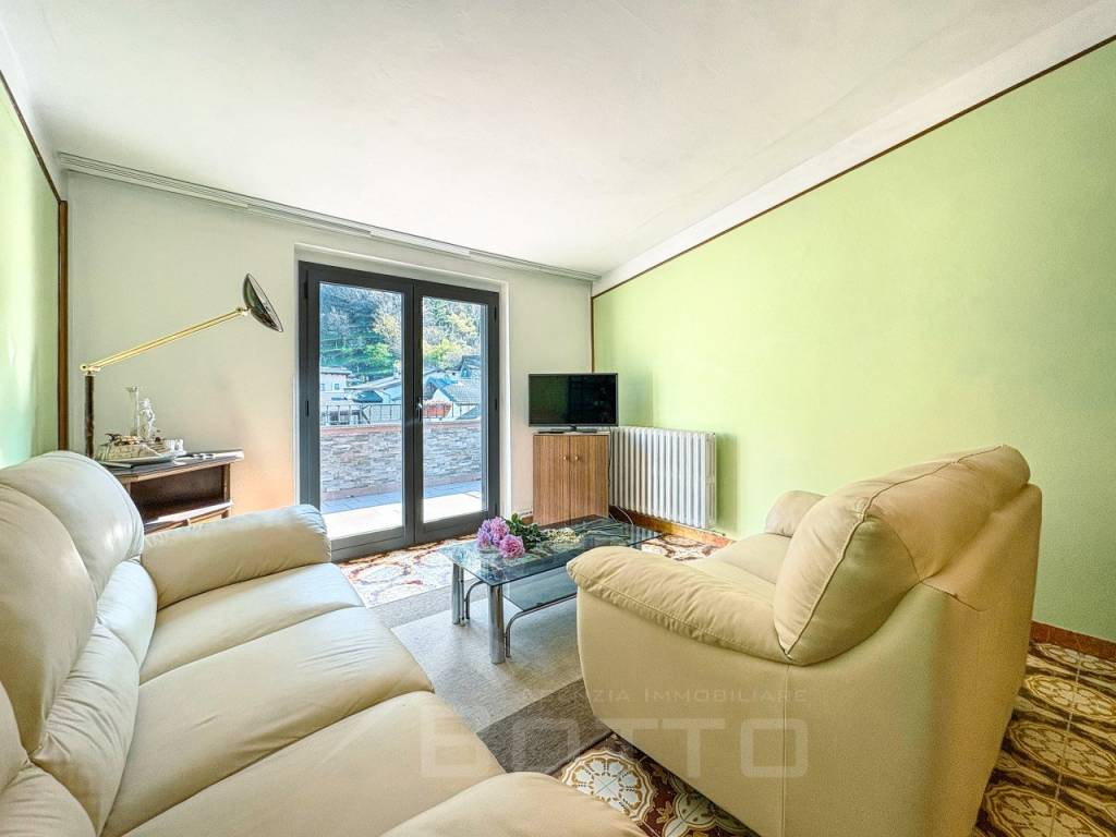 Appartamento a Vogogna in Via nazionale Dresio 61 - Foto 4