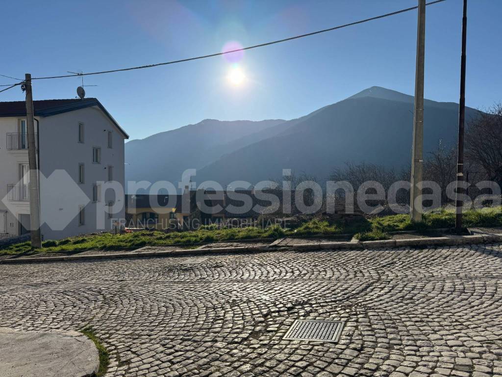 Terreno a Castel di sangro in Via Sopra la Fontana - Foto 3