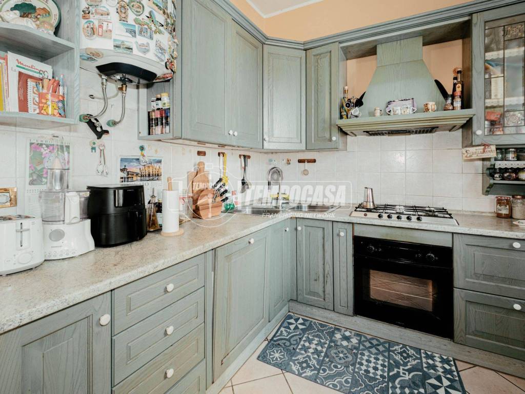 Appartamento a Vigevano in Via Gioacchino Rossini - Foto 2