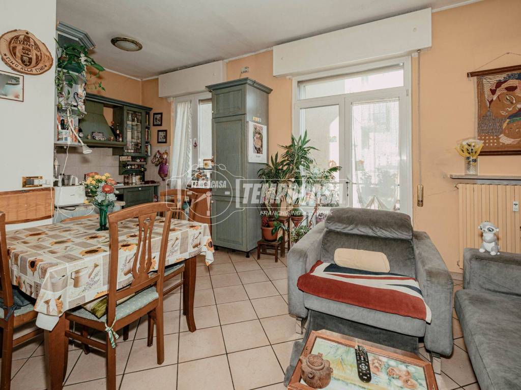 Appartamento a Vigevano in Via Gioacchino Rossini - Foto 5