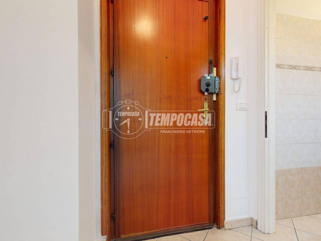 Appartamento a Torino in Piazza Borgo Dora 40 - Foto 2
