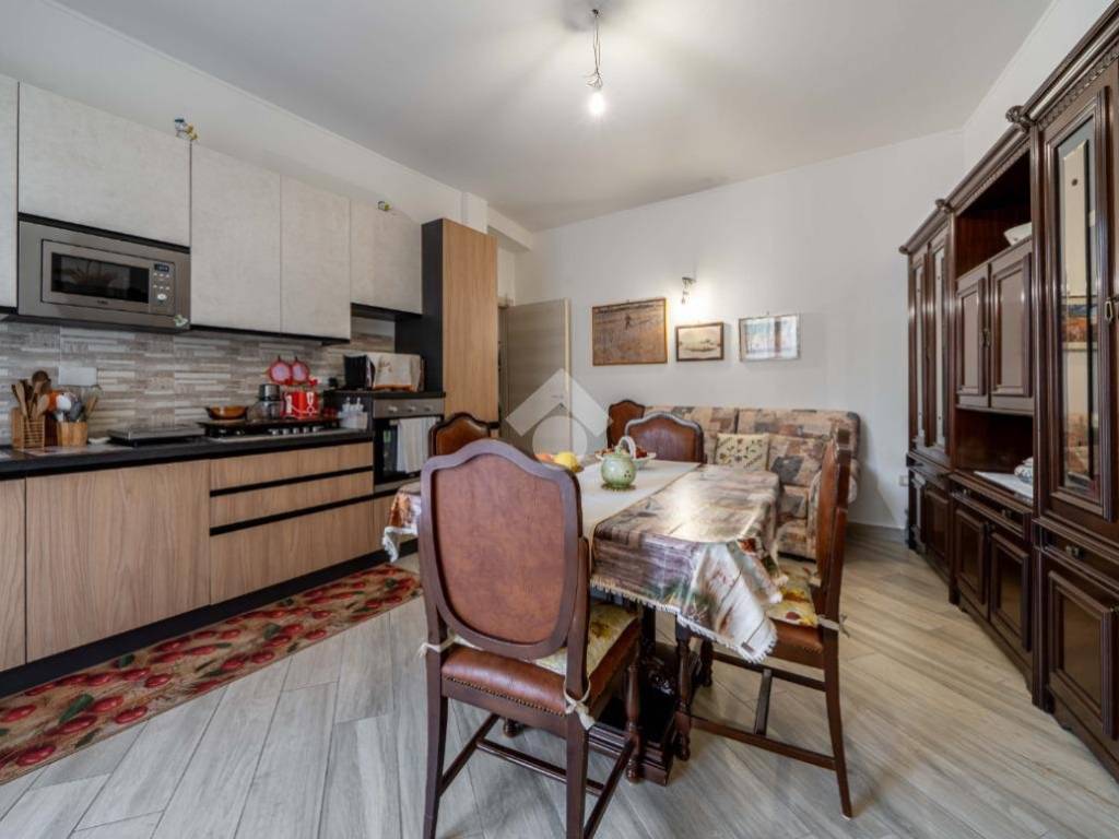Appartamento a Reggio emilia in Via Fratelli Rosselli, 1 - Foto 3