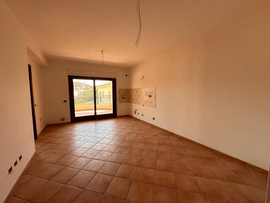 Appartamento a Avezzano in Via Monte Romanella - Foto 4