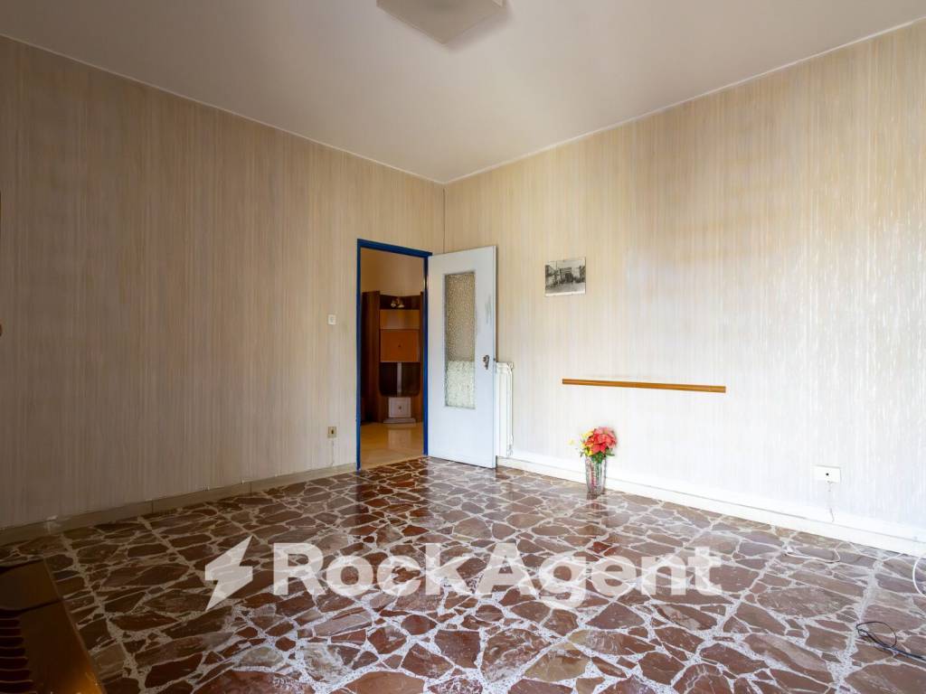 Appartamento a Catanzaro in Viale Crotone, 9 - Foto 5