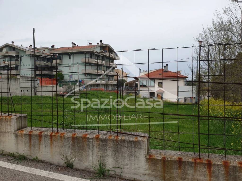 Terreno a Città sant'angelo in Via Crocifisso - Foto 5