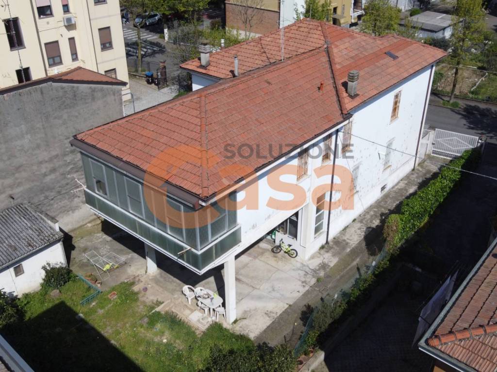 Villa a Piacenza in Via Serravalle Libarna - Foto 3