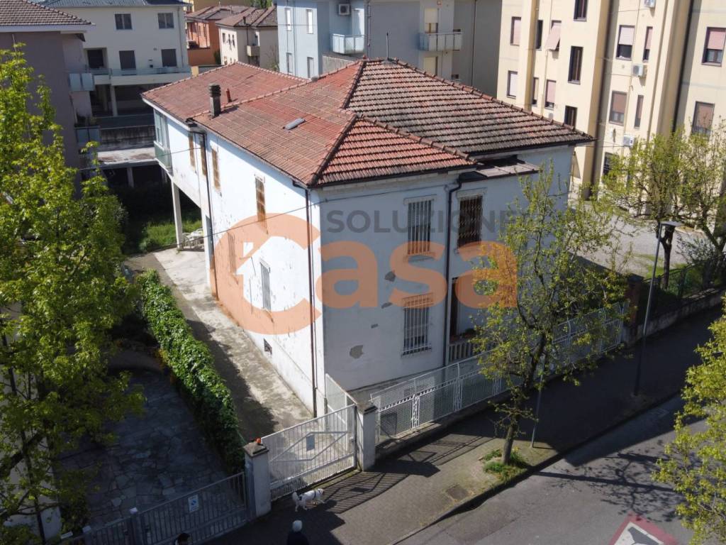 Villa a Piacenza in Via Serravalle Libarna - Foto 4