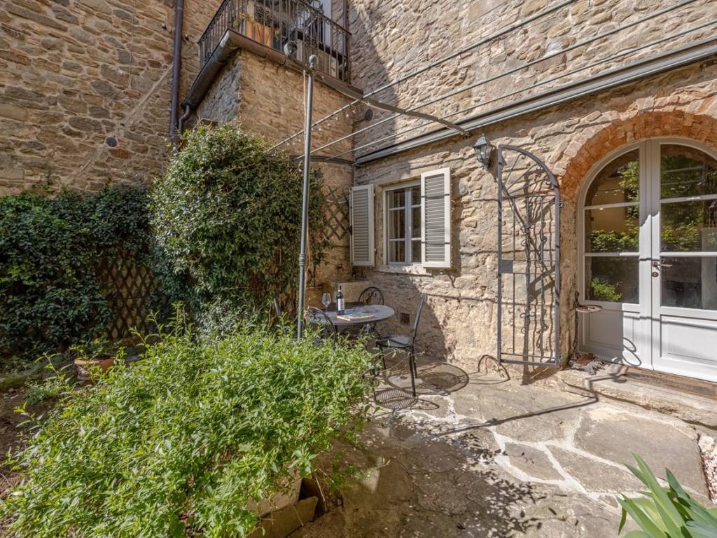 Casa indipendente a Cortona in Vicolo dell'Amorino - Foto 3