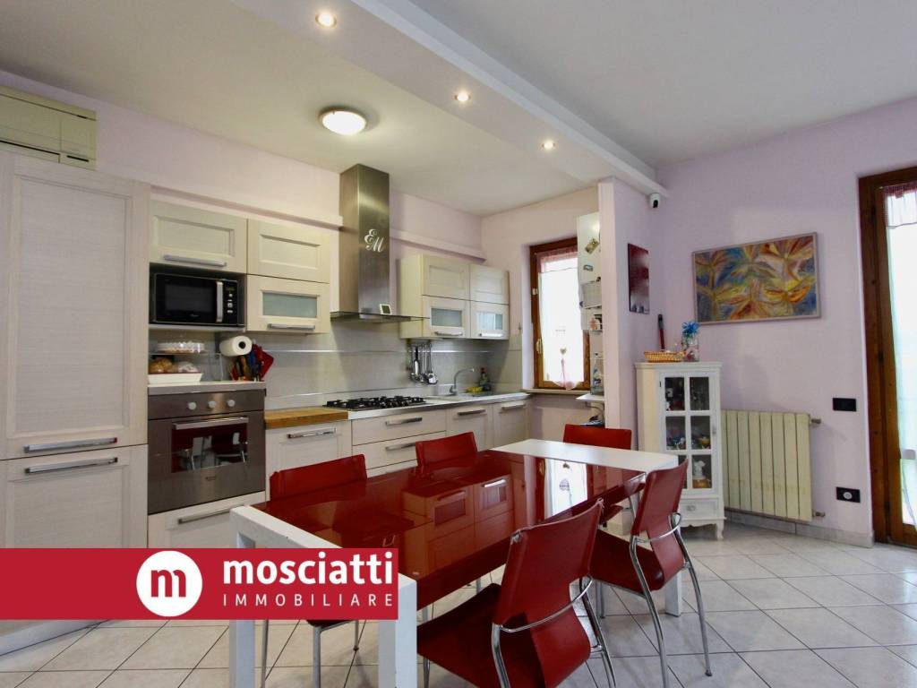 Appartamento a Matelica in Via F. Nuzi, 12 - Foto 4