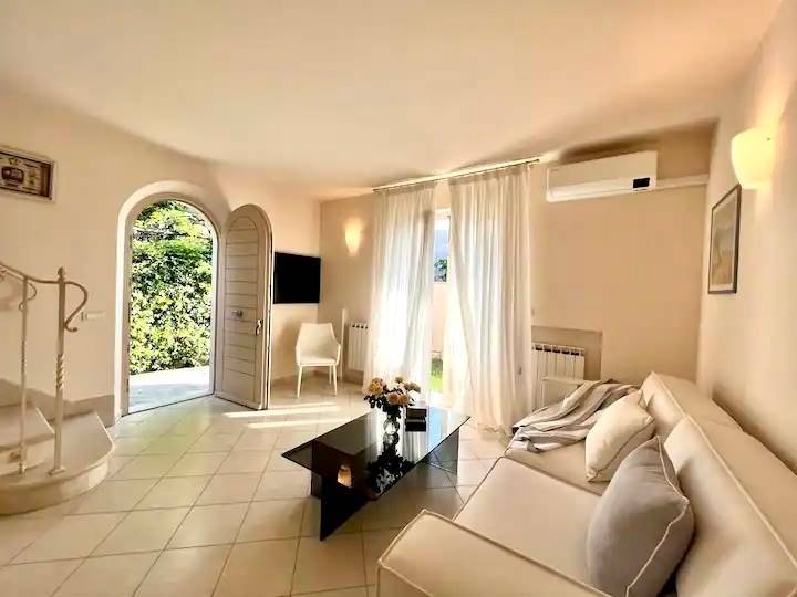 Villa a Forte dei marmi in Via Alfredo Catalani - Foto 2