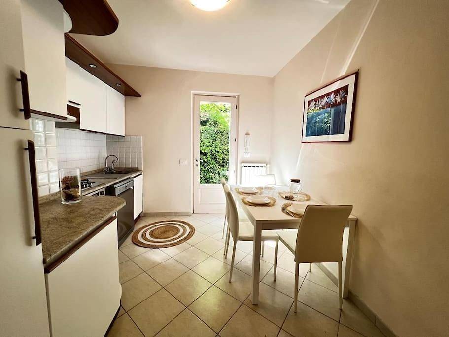 Villa a Forte dei marmi in Via Alfredo Catalani - Foto 4