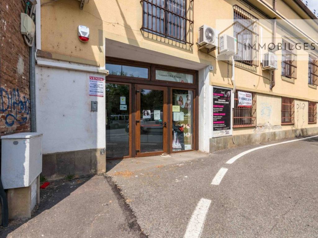 Immobile a Torino in Via Dronero 8 - Foto 1