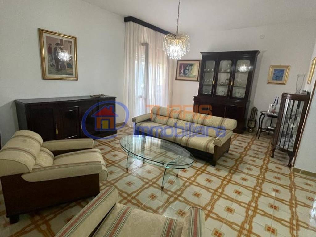 Appartamento a Porto torres in Viale delle Vigne - Foto 2