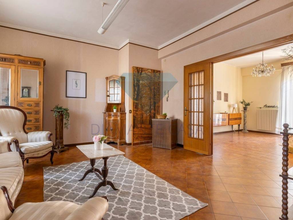 Appartamento a San giovanni la punta in Via della Regione, 25 - Foto 3