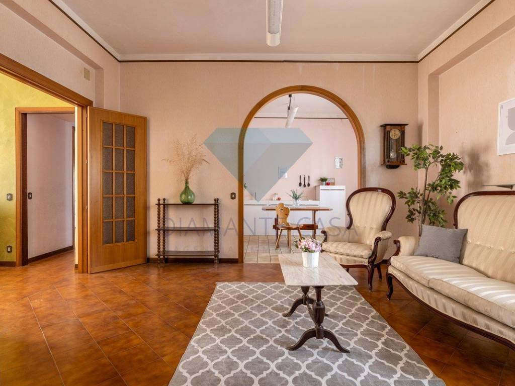 Appartamento a San giovanni la punta in Via della Regione, 25 - Foto 4