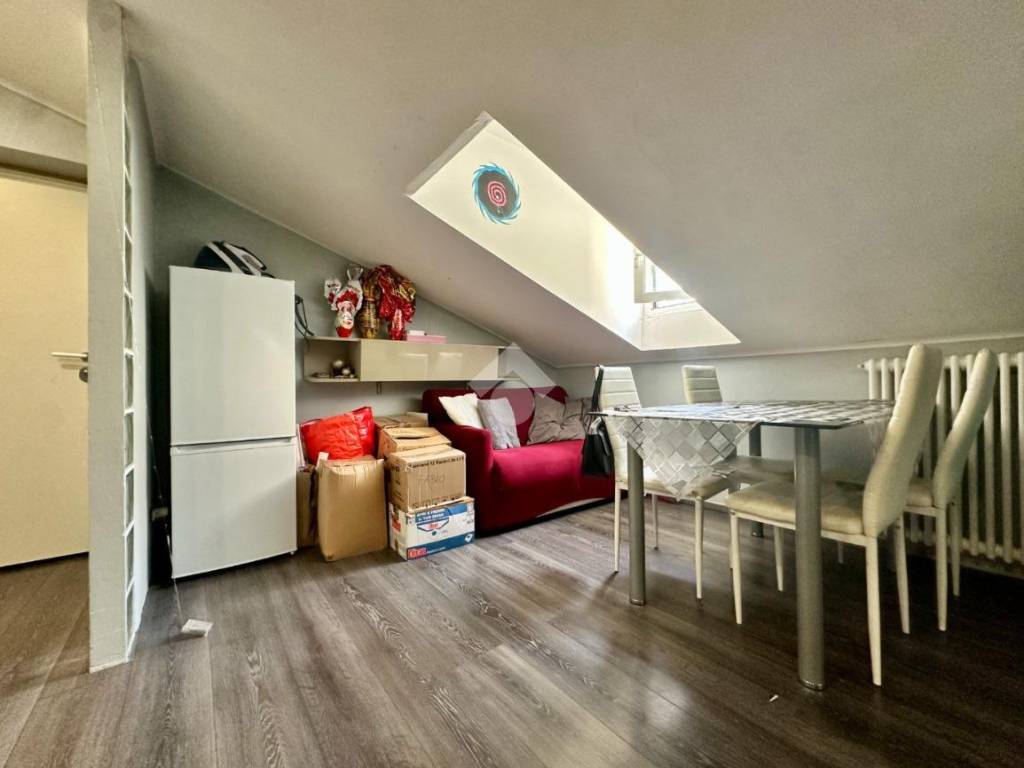 Appartamento a Trieste in Via Gaspare Tonello, 10 - Foto 3