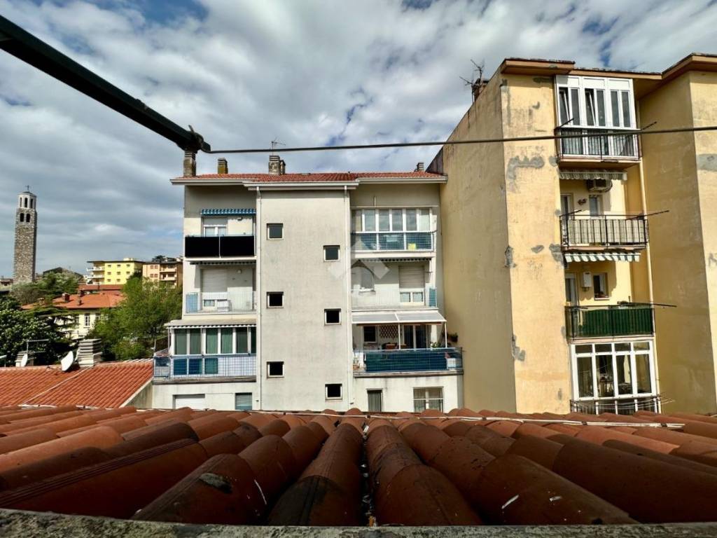 Appartamento a Trieste in Via Gaspare Tonello, 10 - Foto 5
