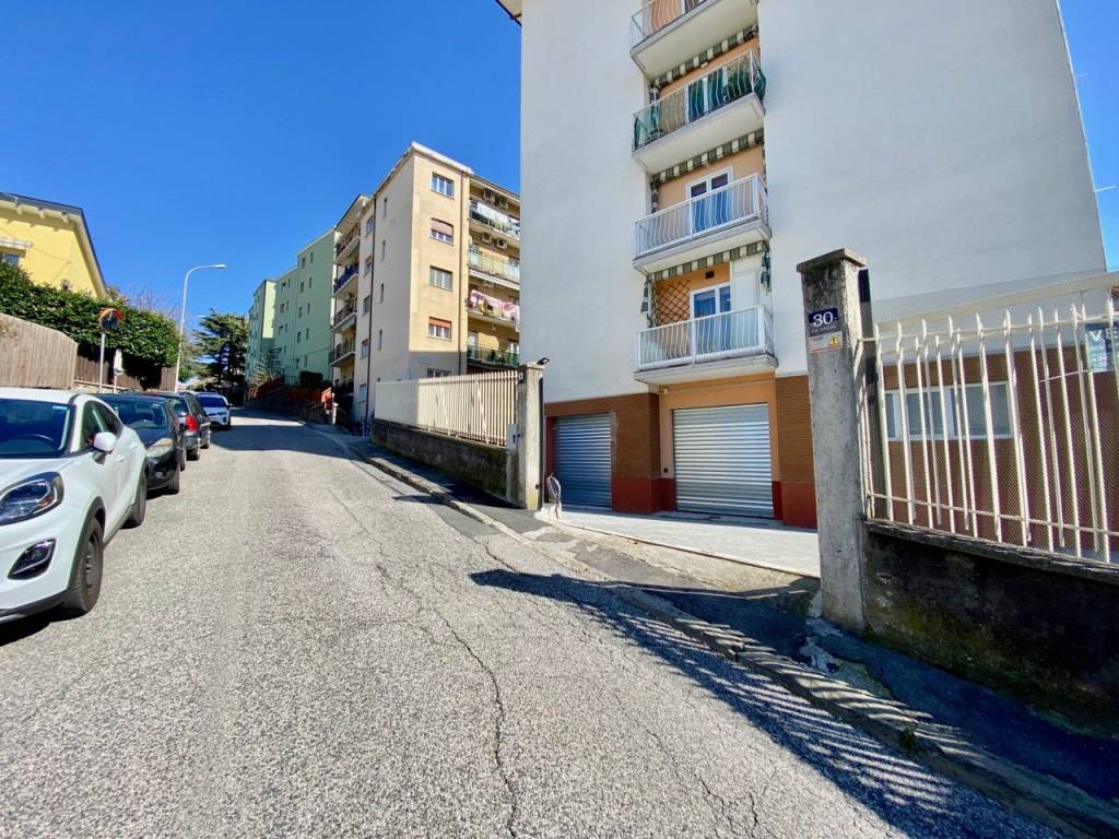 Box / garage a Trieste in Via Orsera - Foto 2