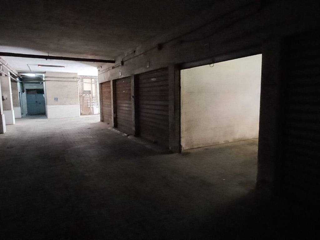 Box / garage a Catania in Via Francesco Fusco, 42 - Foto 4