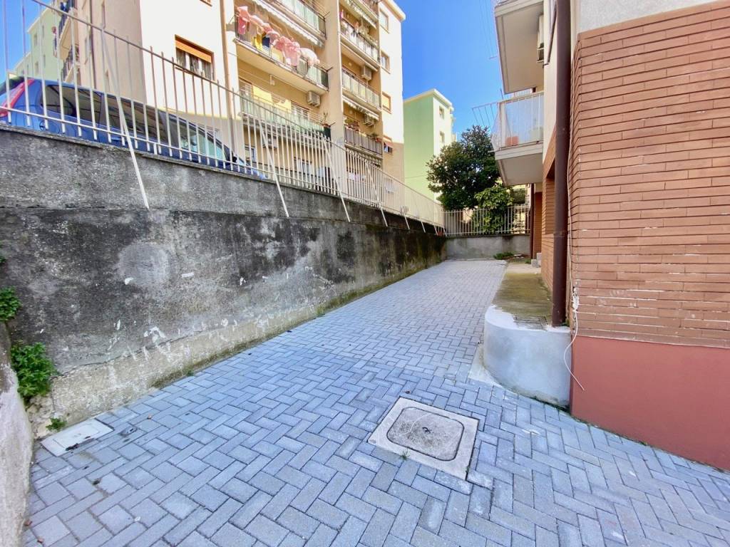 Box / garage a Trieste in Via Orsera - Foto 3