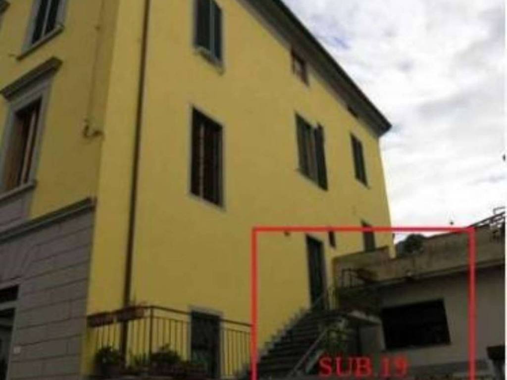 Immobile a Monsummano terme in piazza G. Amendola, 57 - Foto 2