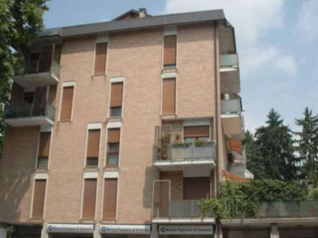 Immobile a Valdagno in piazza Dante , 8 - Foto 2