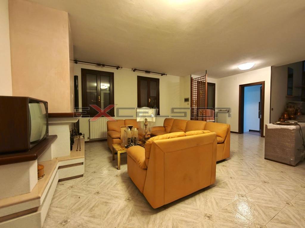 Villa a Correzzola in Via G. Matteotti n.20 - bis Cavarzere (VE) - Foto 4